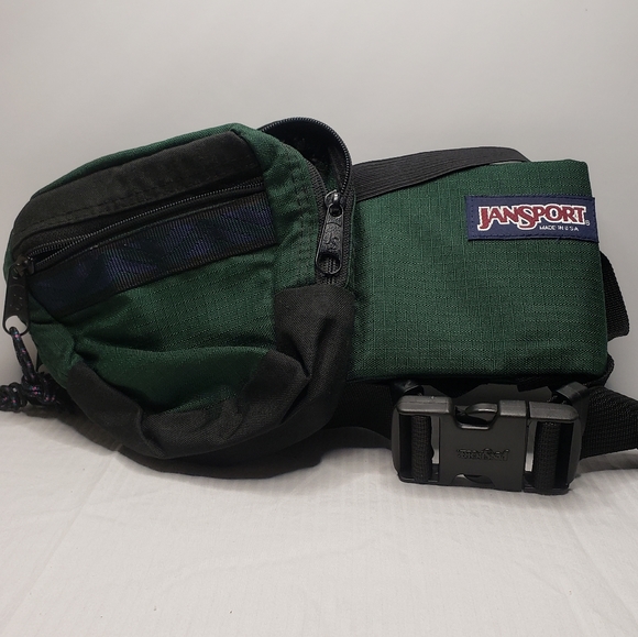 Jansport fanny pack/ utility belt - Picture 5 of 5